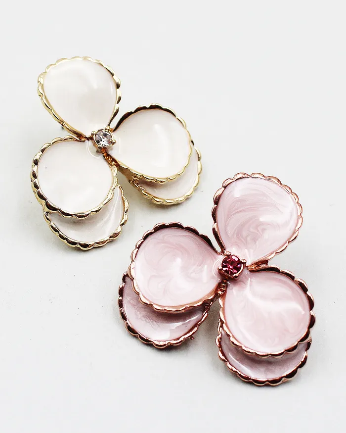 Earrings Epoxy Finished Flower Post Earrings 02092023