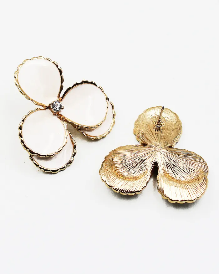 Earrings Epoxy Finished Flower Post Earrings 02092023 Earrings Epoxy Finished Flower Post Earrings 02092023