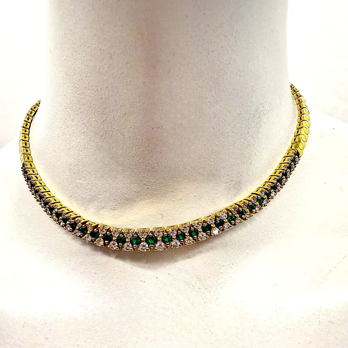 Jewelry Necklaces 18K Gold Necklace with 33 Emeralds and 64 Diamonds