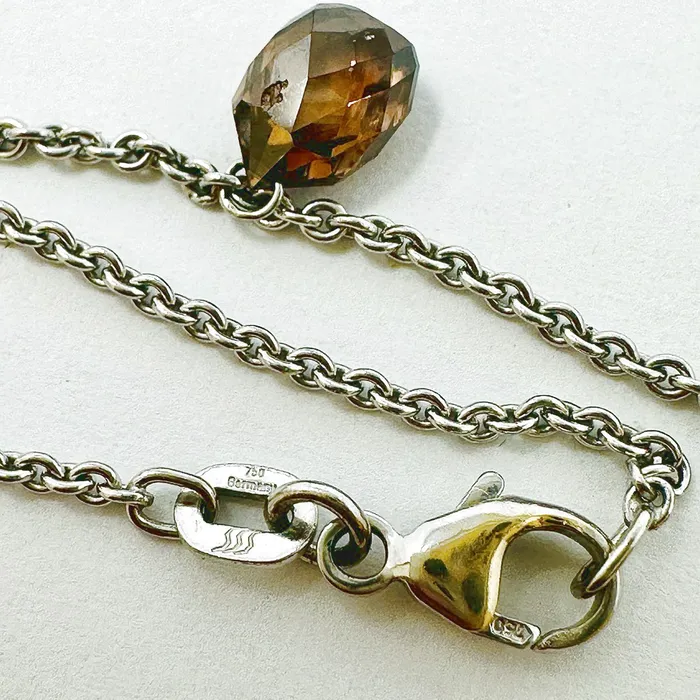 Jewelry Necklaces 18K White Gold Cable Chain Necklace with 5 Cognac Colored Diamond Briolettes
