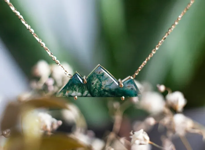 MountainCut Three Top Moss Agate Necklace Capucinne Necklaces