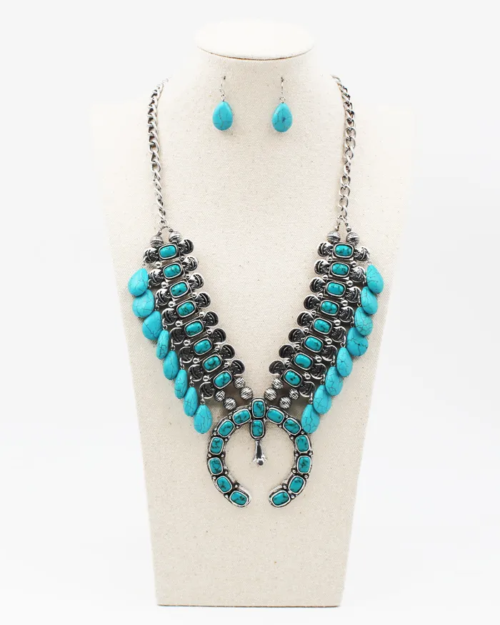 Necklaces 12142023 Southwestern Squash Blossom Statement Necklace Set Necklaces 12142023 Southwestern Squash Blossom Statement Necklace Set