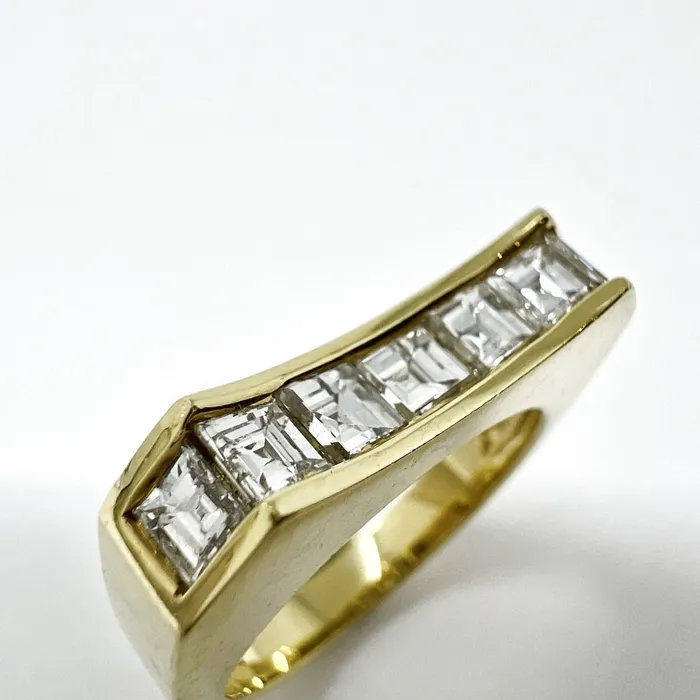 Prestige Rings Prestige 18K Gold Ring with Diamonds