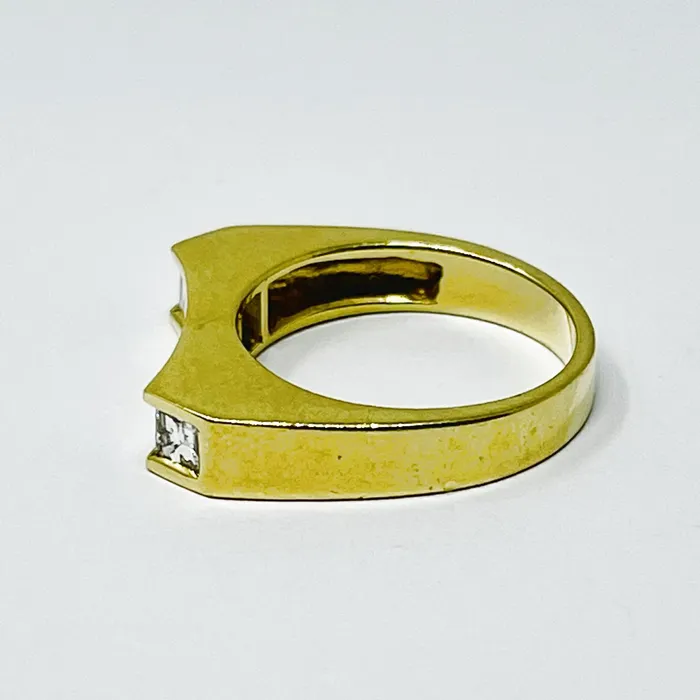 Prestige Rings Prestige 18K Gold Ring with Diamonds