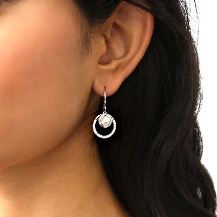 Rings BERRICLE Open Circle Round Imitation Pearl Set in Sterling Silver