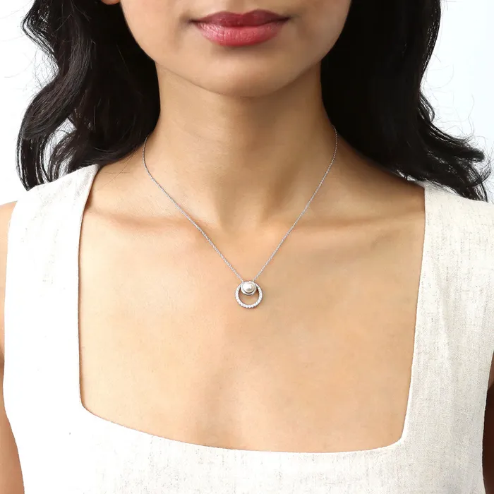 Rings BERRICLE Open Circle Round Imitation Pearl Set in Sterling Silver
