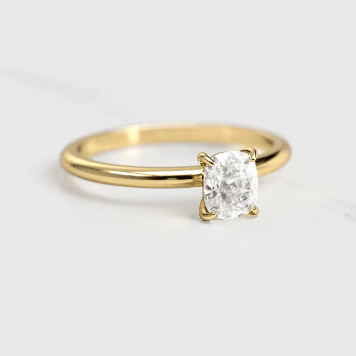 Rings Capucinne Cushion Solitaire Moissanite Ring with 1ct moissanite