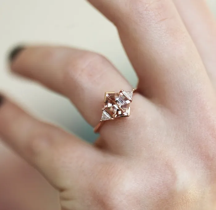 Rings Capucinne Nadine Hexagon Morganite Ring