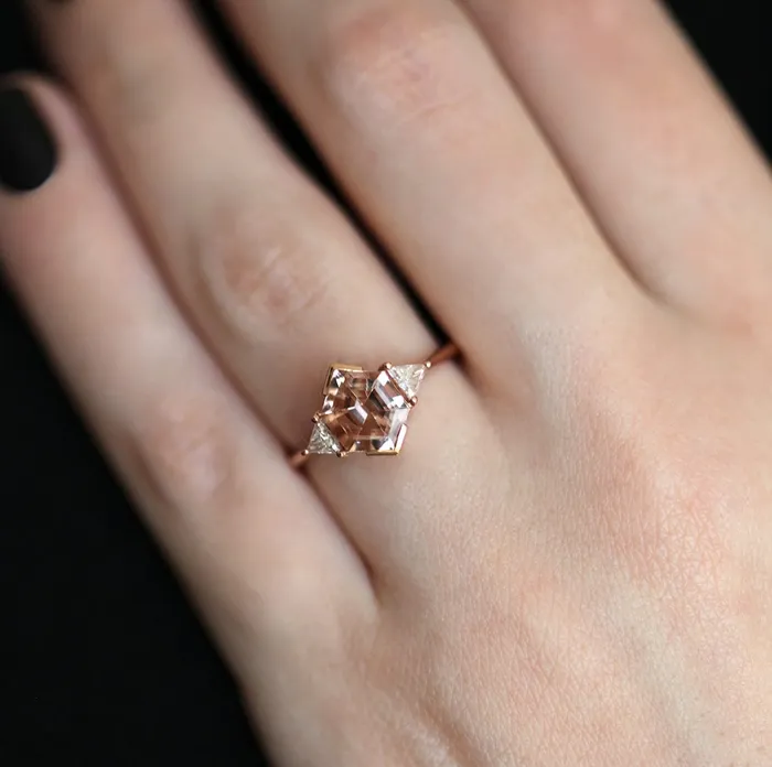 Rings Capucinne Nadine Hexagon Morganite Ring
