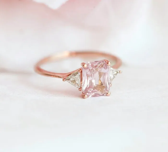 Rings Capucinne Theresa Sapphire Diamond Ring