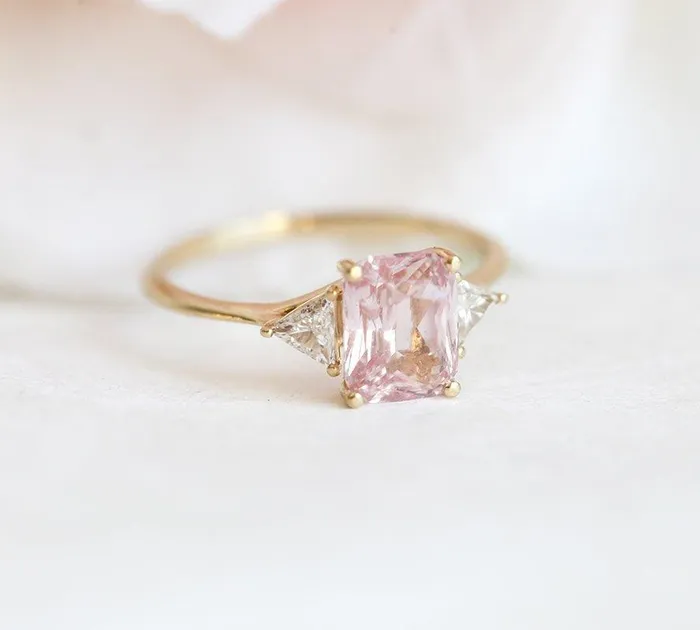 Rings Capucinne Theresa Sapphire Diamond Ring