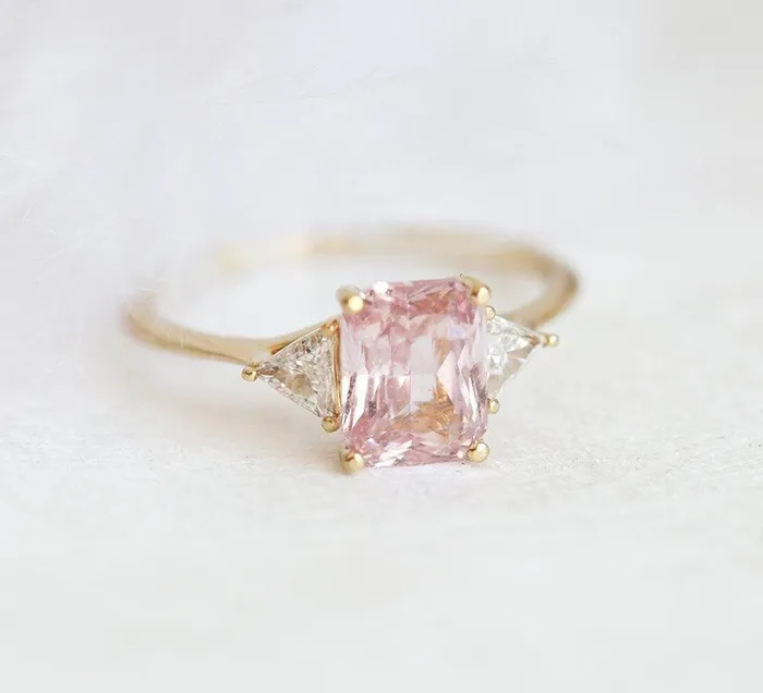 Rings Capucinne Theresa Sapphire Diamond Ring