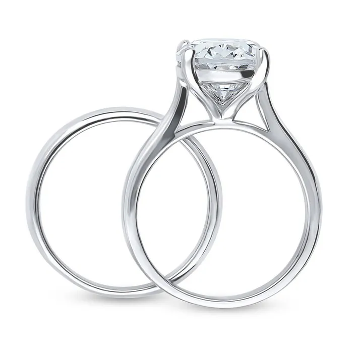 Rings Solitaire 55ct Oval CZ Ring Set in Sterling Silver BERRICLE