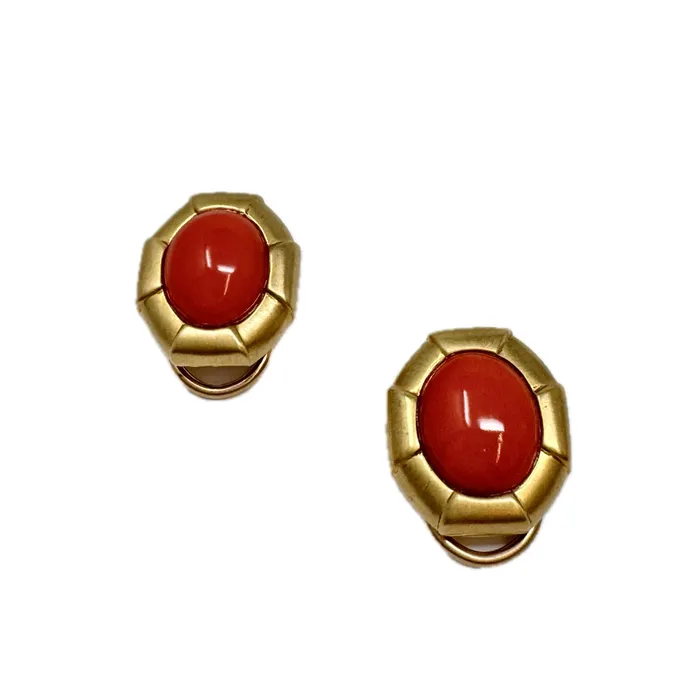 Ronald Stone PreStyled Sets Ronald Stone 18K Gold Oval Earclips with Coral
