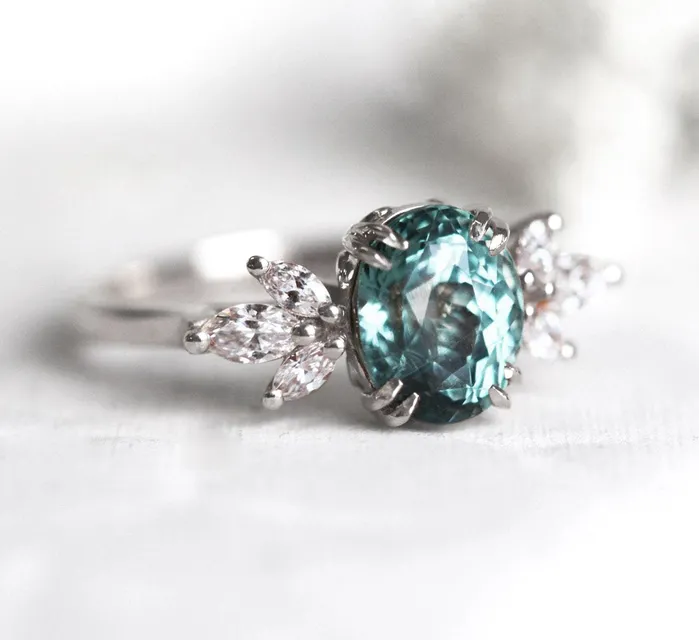 Salma Sapphire Diamond Ring Capucinne Rings